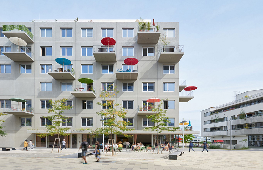 Fostering Collaboration and Community: The Stadtelefant City Quarter Building