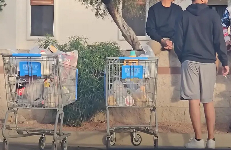 Walmart Spark Shoppers Left Stranded with Perishable Groceries